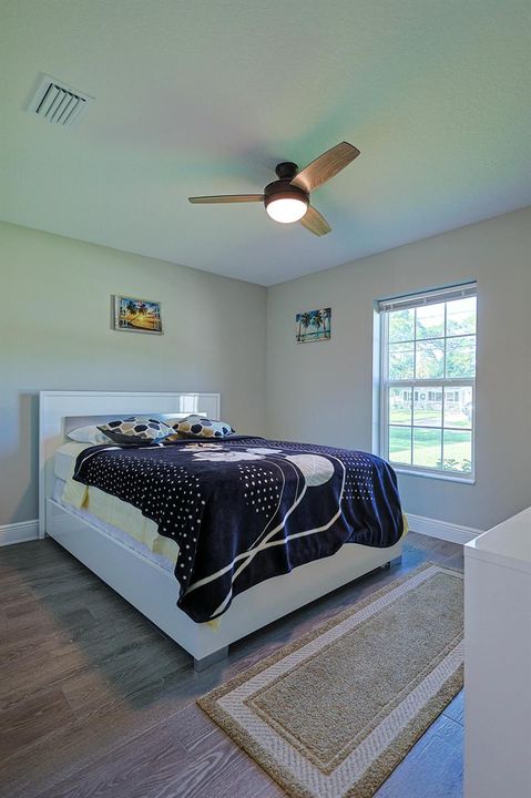 pic 1 0