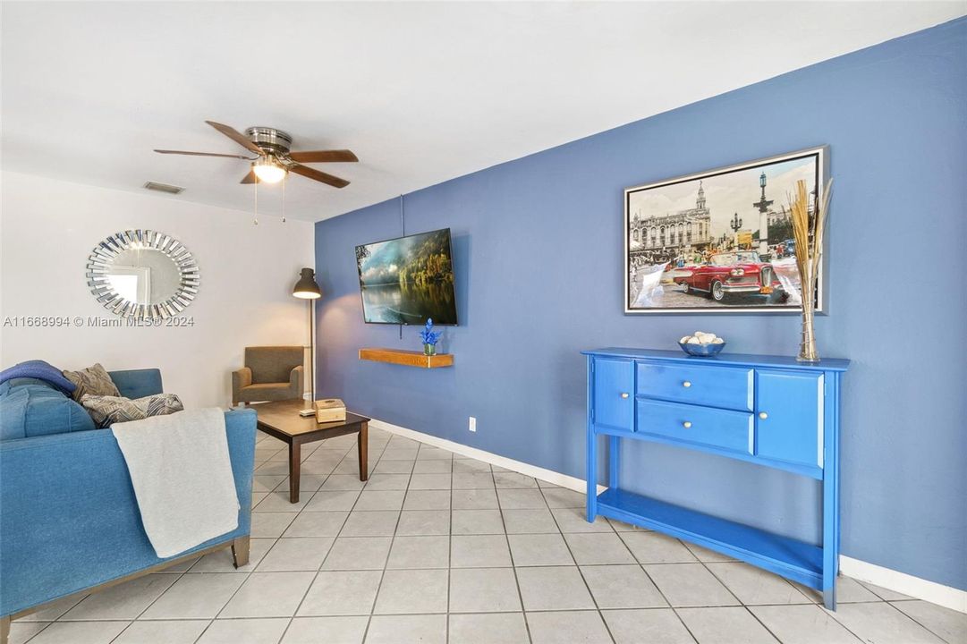 For Sale: $354,900 (2 beds, 1 baths, 0 Square Feet)