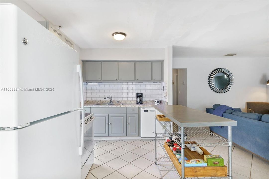 For Sale: $354,900 (2 beds, 1 baths, 0 Square Feet)