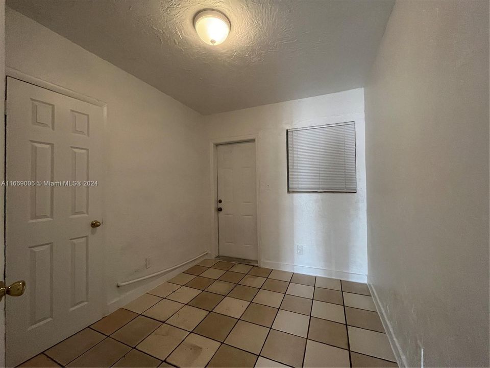 For Sale: $650,000 (0 beds, 0 baths, 1914 Square Feet)