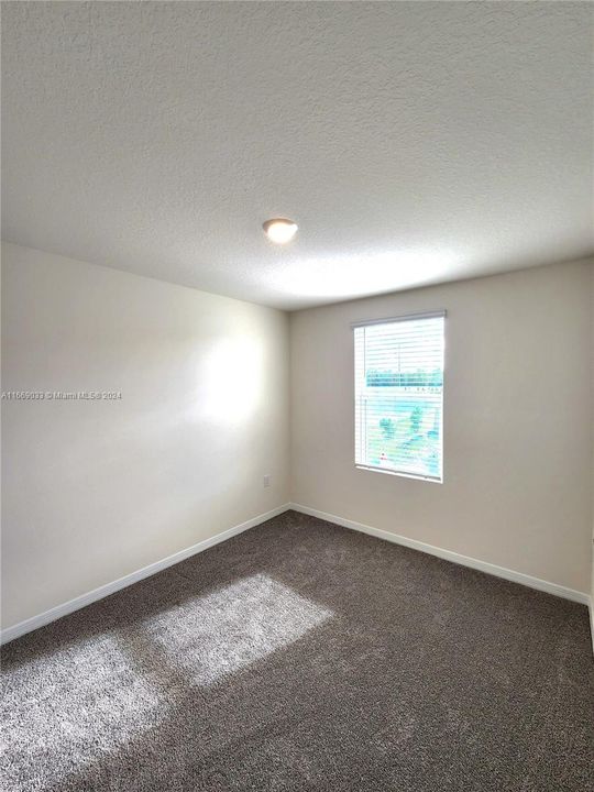 For Rent: $2,300 (3 beds, 2 baths, 0 Square Feet)