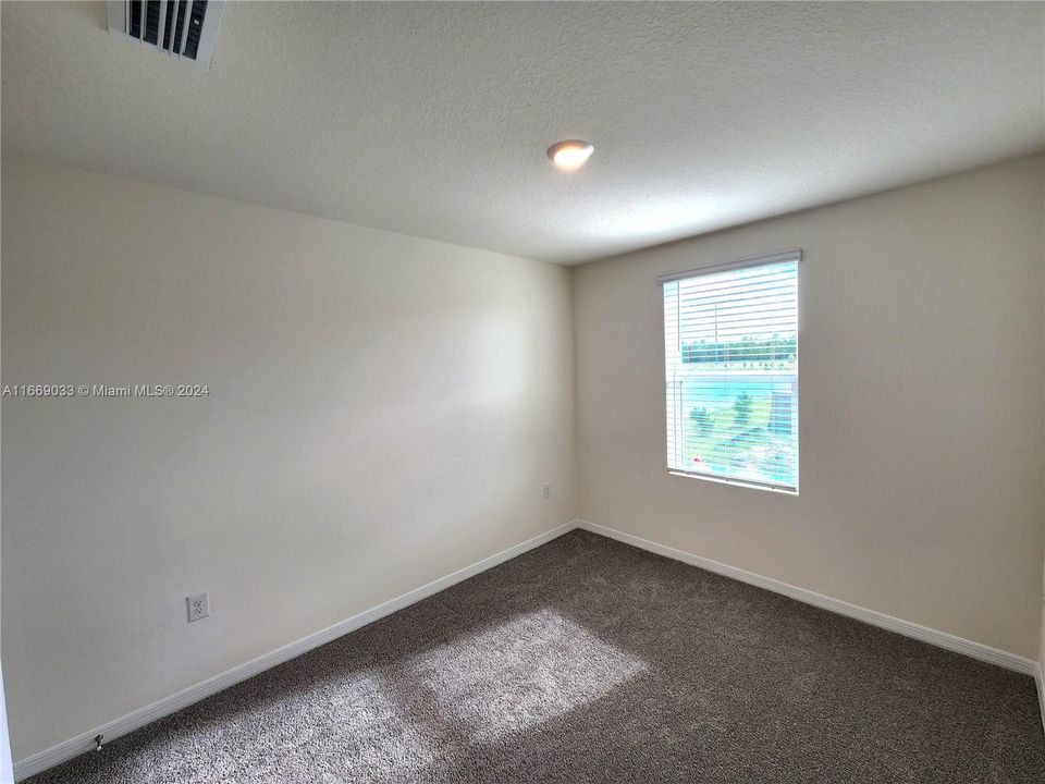 For Rent: $2,300 (3 beds, 2 baths, 0 Square Feet)