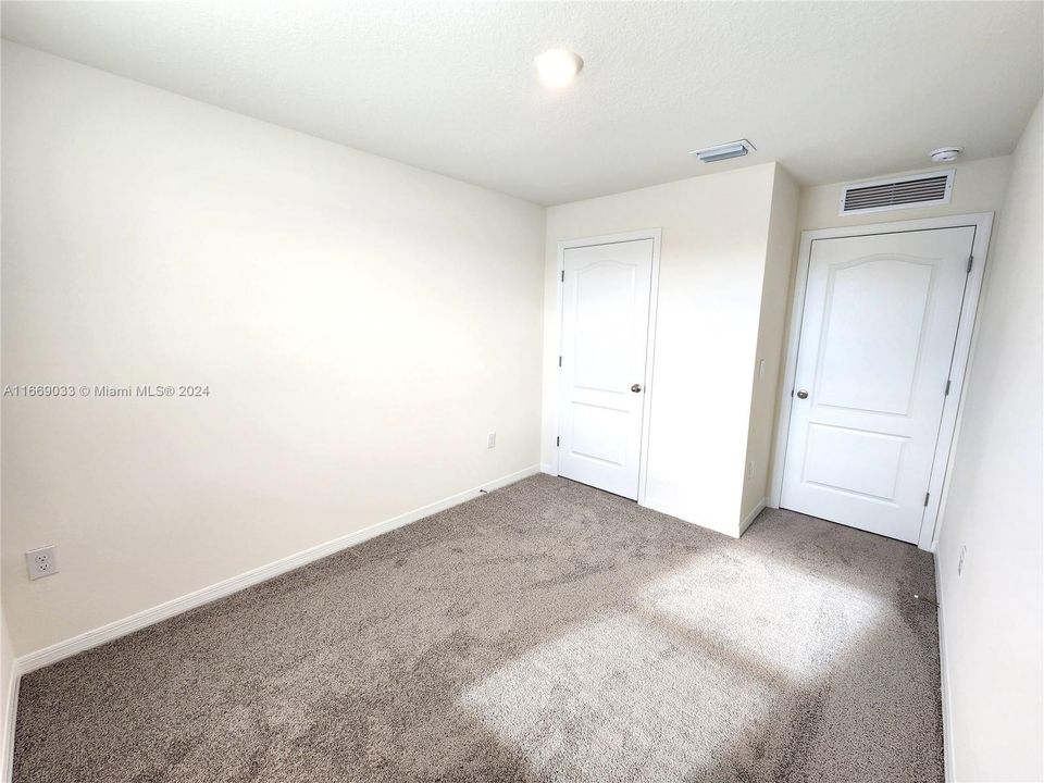 For Rent: $2,300 (3 beds, 2 baths, 0 Square Feet)