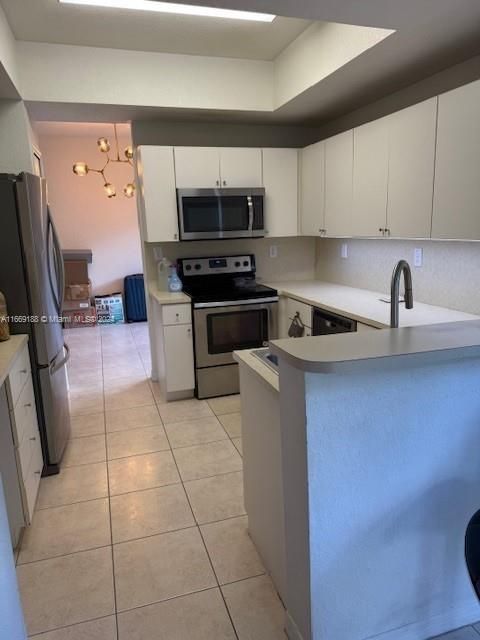 For Rent: $3,500 (4 beds, 3 baths, 1728 Square Feet)