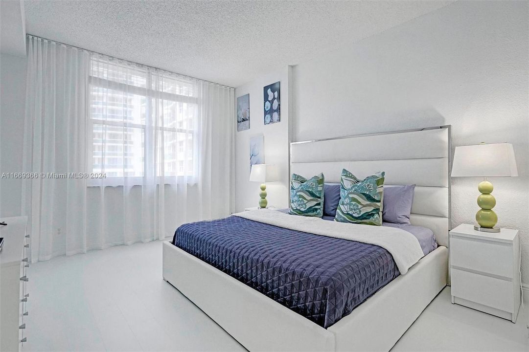 Recently Rented: $4,000 (1 beds, 1 baths, 835 Square Feet)