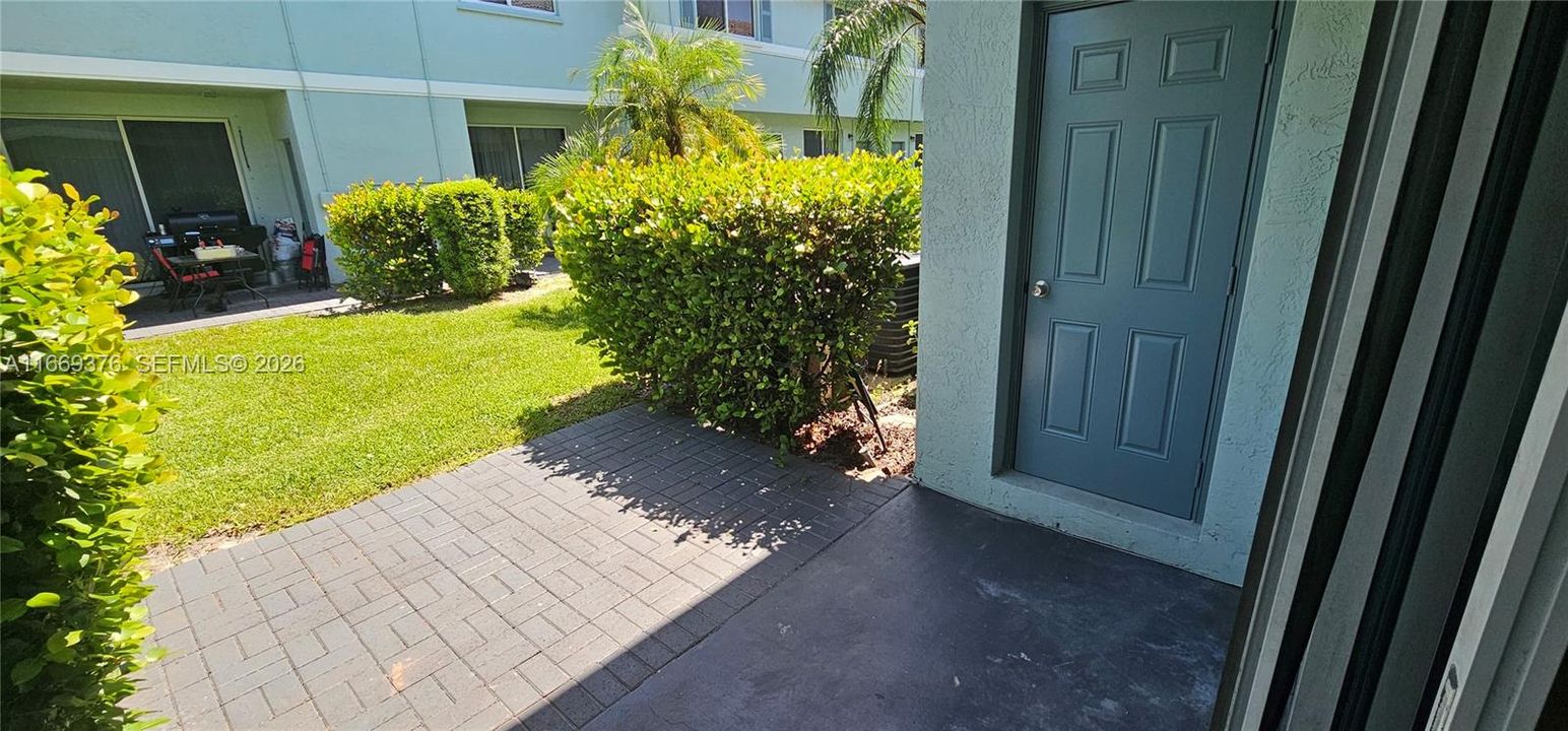 En Venta: $234,000 (2 camas, 2 baños, 1227 Pies cuadrados)