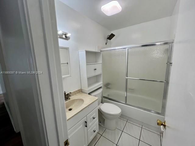 For Rent: $3,500 (4 beds, 2 baths, 1903 Square Feet)