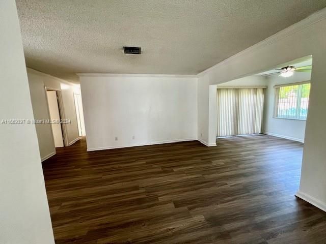 For Rent: $3,500 (4 beds, 2 baths, 1903 Square Feet)