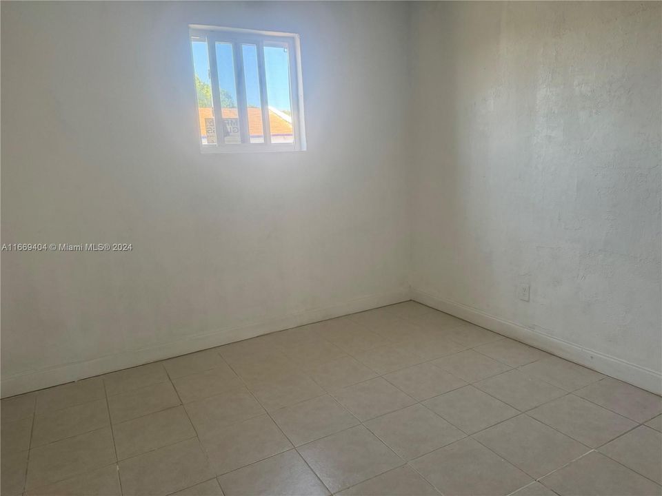 En Venta: $645,000 (0 camas, 0 baños, 1500 Pies cuadrados)