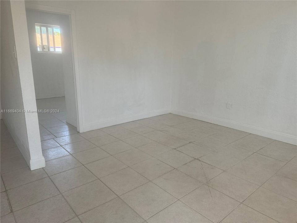 En Venta: $645,000 (0 camas, 0 baños, 1500 Pies cuadrados)