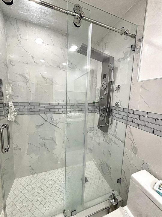 Bathroom shower