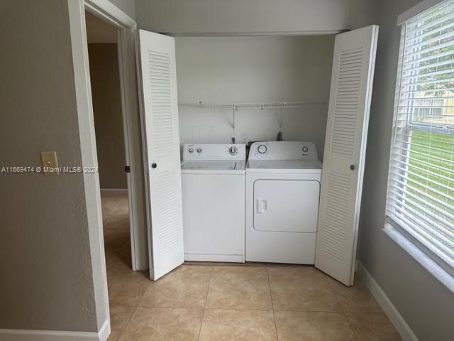 For Rent: $1,850 (1 beds, 1 baths, 743 Square Feet)