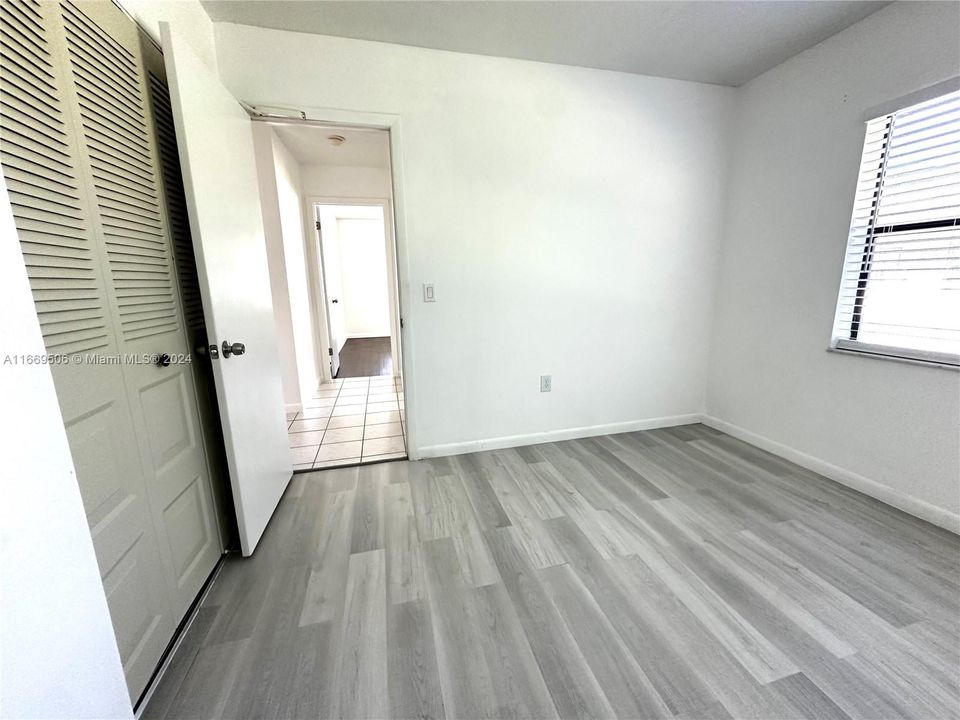 For Rent: $3,000 (3 beds, 2 baths, 1118 Square Feet)