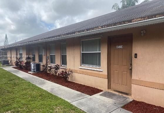 For Rent: $2,700 (3 beds, 2 baths, 2833 Square Feet)