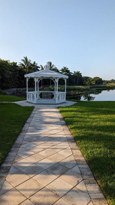 Club House weddings and events outside area