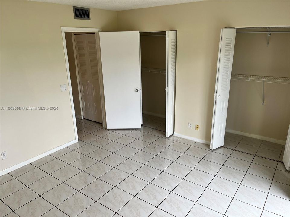 For Rent: $1,580 (1 beds, 1 baths, 685 Square Feet)