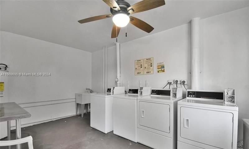 For Sale: $180,000 (1 beds, 1 baths, 610 Square Feet)