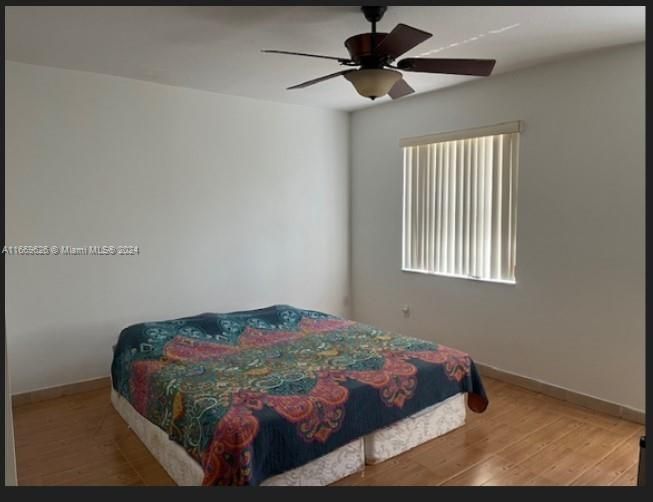 For Rent: $3,450 (3 beds, 2 baths, 1700 Square Feet)