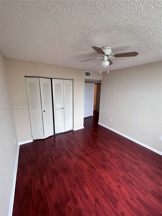 For Rent: $3,250 (3 beds, 2 baths, 1447 Square Feet)