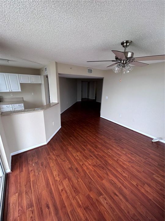 For Rent: $3,250 (3 beds, 2 baths, 1447 Square Feet)