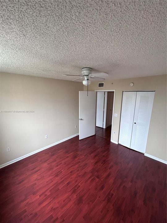 For Rent: $3,250 (3 beds, 2 baths, 1447 Square Feet)