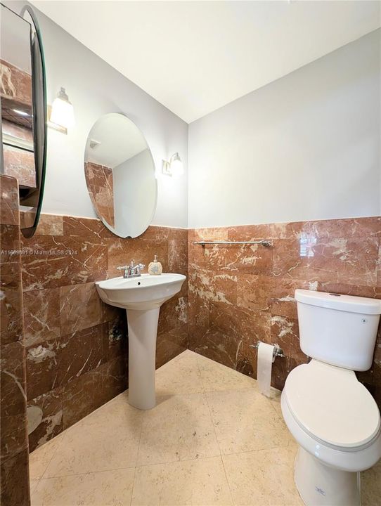 2nd bathroom