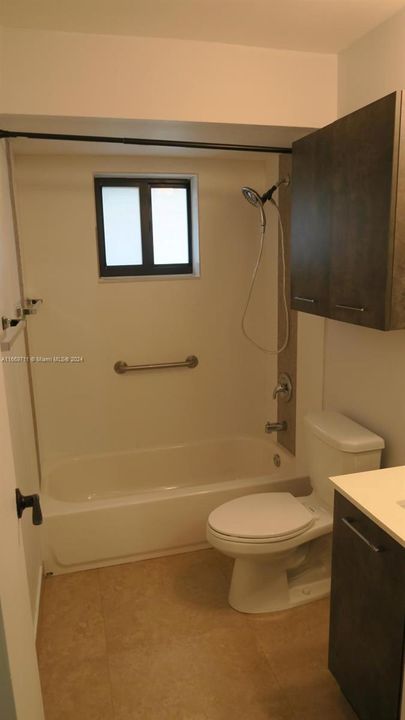 For Rent: $3,200 (3 beds, 2 baths, 1341 Square Feet)