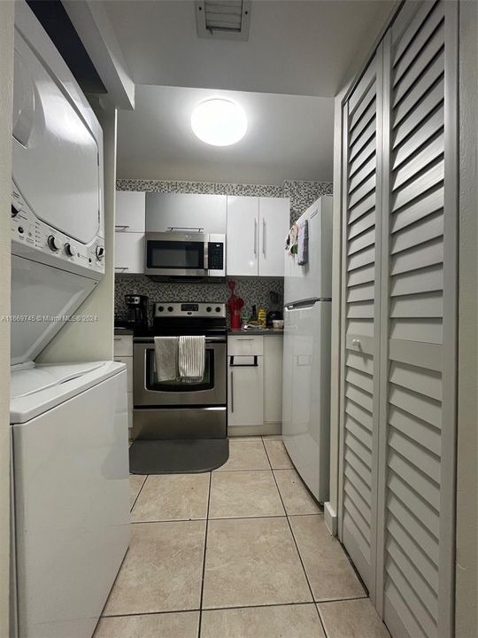 En Venta: $315,000 (2 camas, 2 baños, 870 Pies cuadrados)