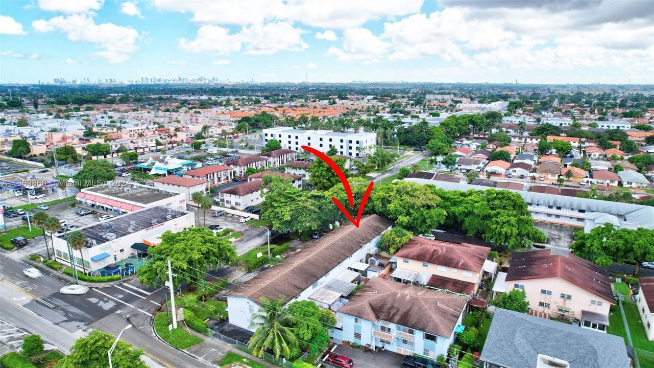 En Venta: $325,000 (2 camas, 2 baños, 1122 Pies cuadrados)