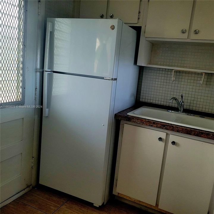 For Rent: $1,550 (1 beds, 1 baths, 763 Square Feet)