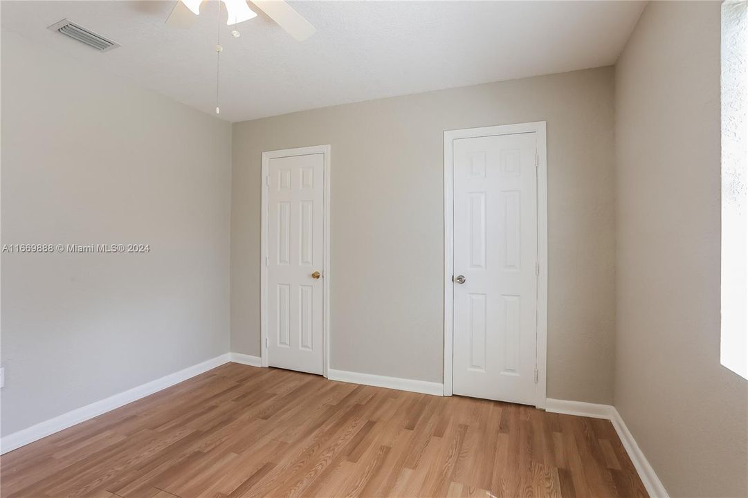 For Rent: $3,160 (3 beds, 2 baths, 1220 Square Feet)