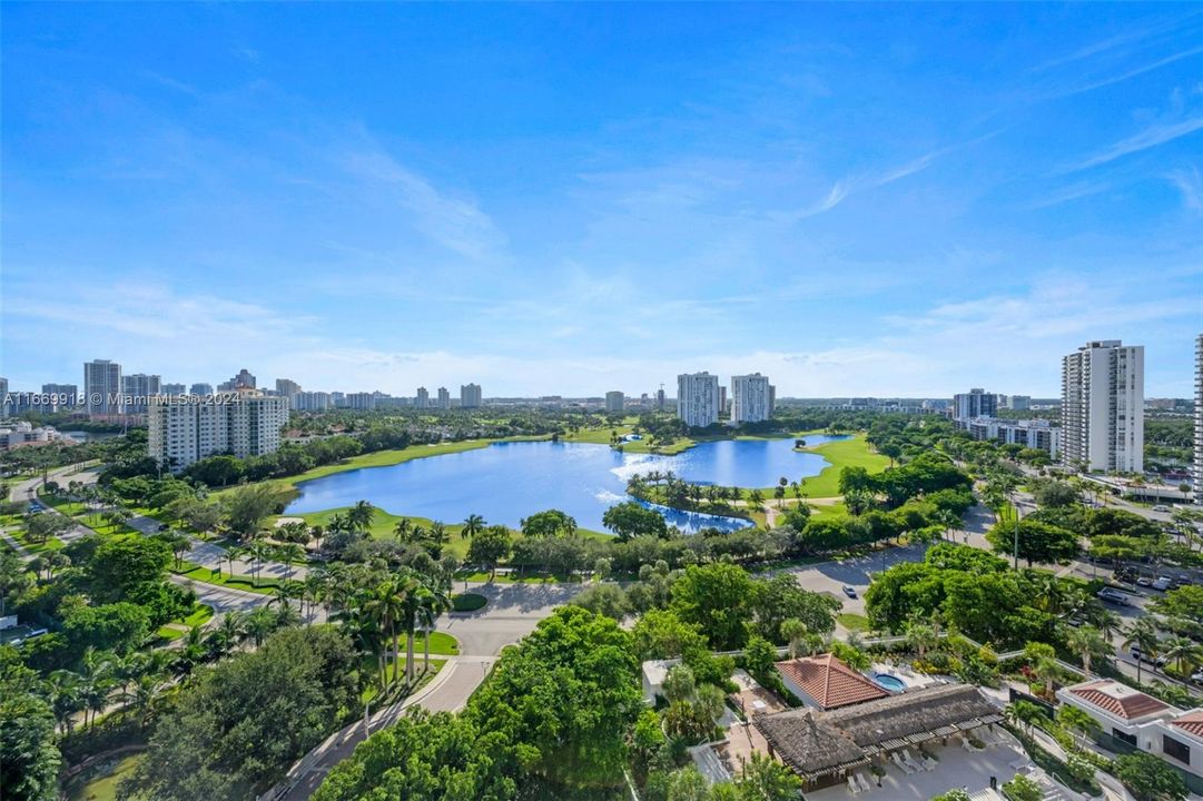 For Sale: $750,000 (3 beds, 2 baths, 1560 Square Feet)