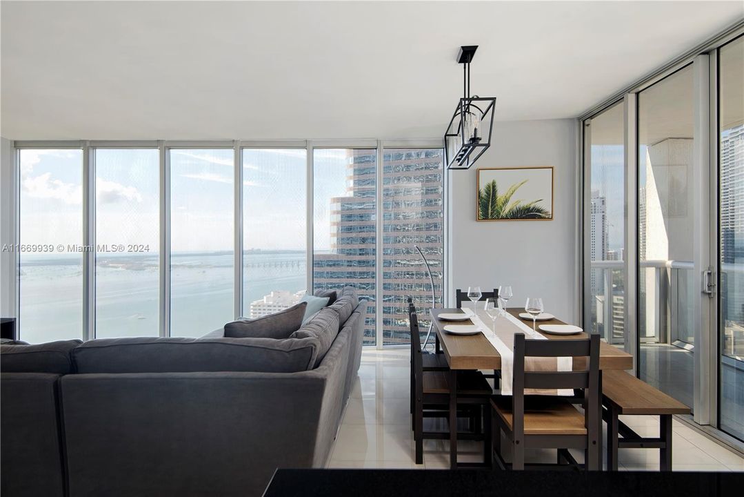 For Sale: $1,200,000 (2 beds, 2 baths, 1459 Square Feet)