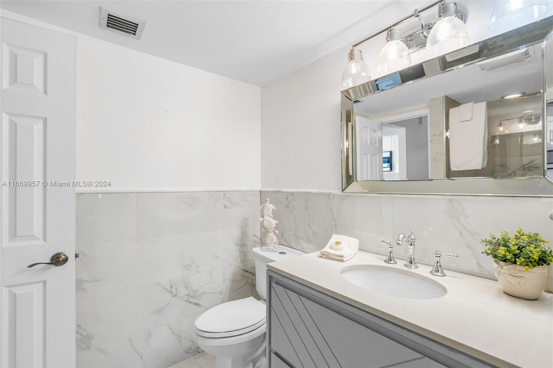 Recently Sold: $1,275,000 (3 beds, 2 baths, 1780 Square Feet)