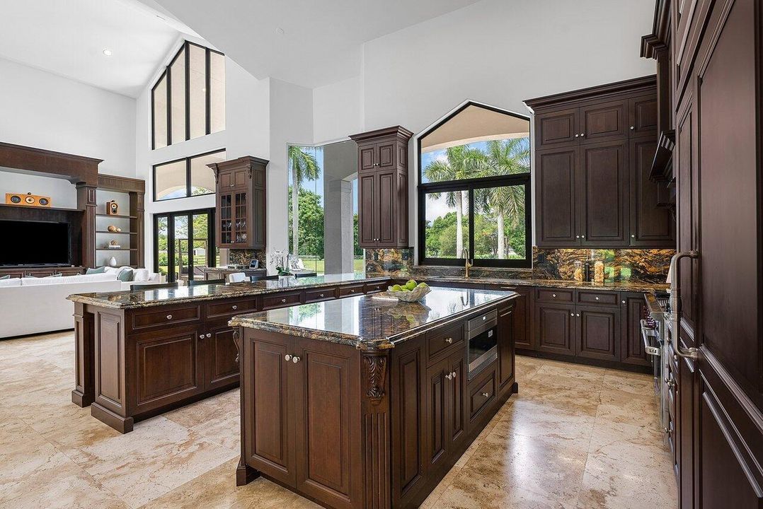 013-21677ElBosqueWay-BocaRaton-FL-33428-