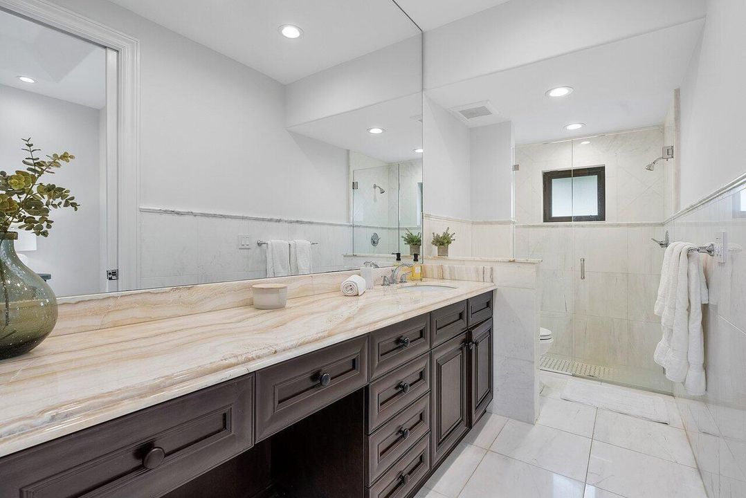 020-21677ElBosqueWay-BocaRaton-FL-33428-