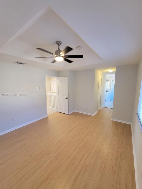 For Rent: $3,200 (3 beds, 2 baths, 1671 Square Feet)