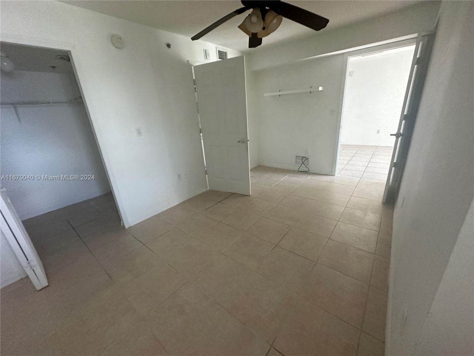 For Rent: $2,300 (2 beds, 2 baths, 900 Square Feet)