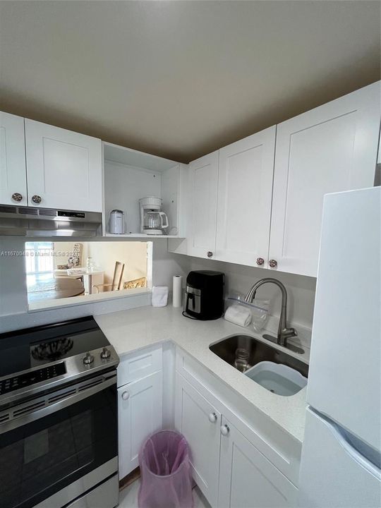 Recently Rented: $1,675 (1 beds, 1 baths, 777 Square Feet)