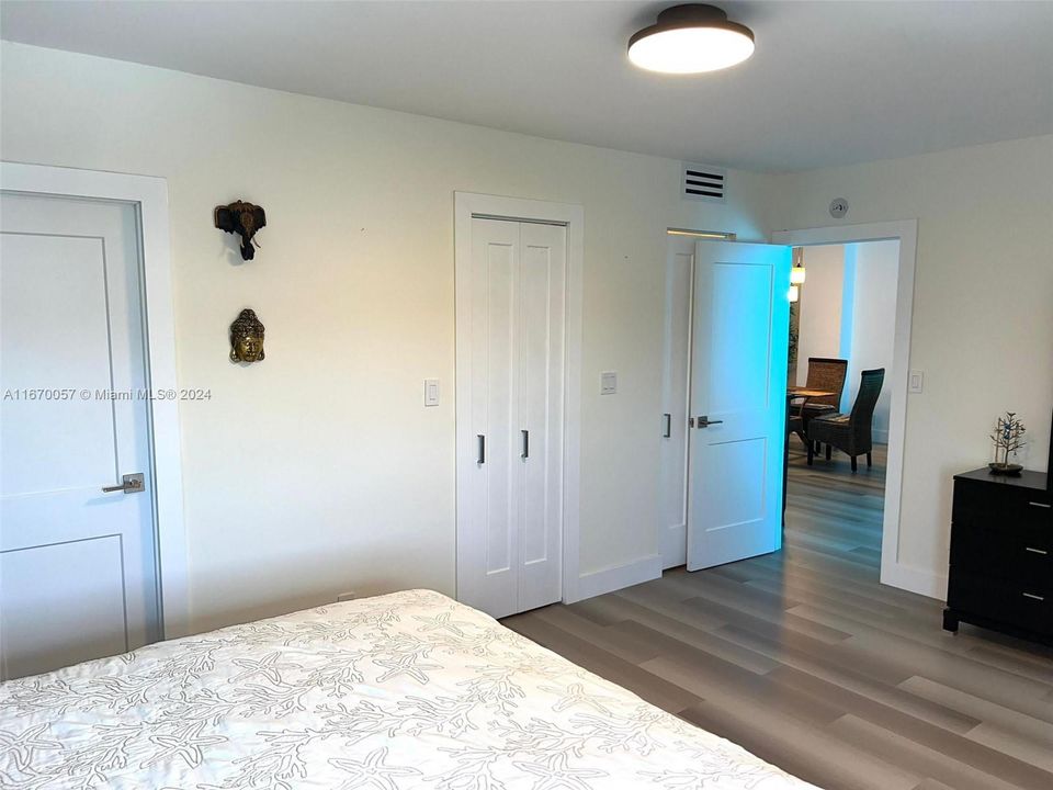 For Sale: $255,000 (2 beds, 2 baths, 1150 Square Feet)