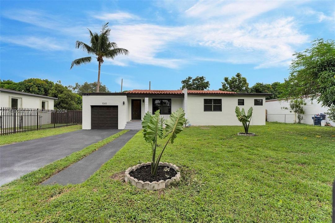 For Sale: $649,000 (3 beds, 2 baths, 1448 Square Feet)