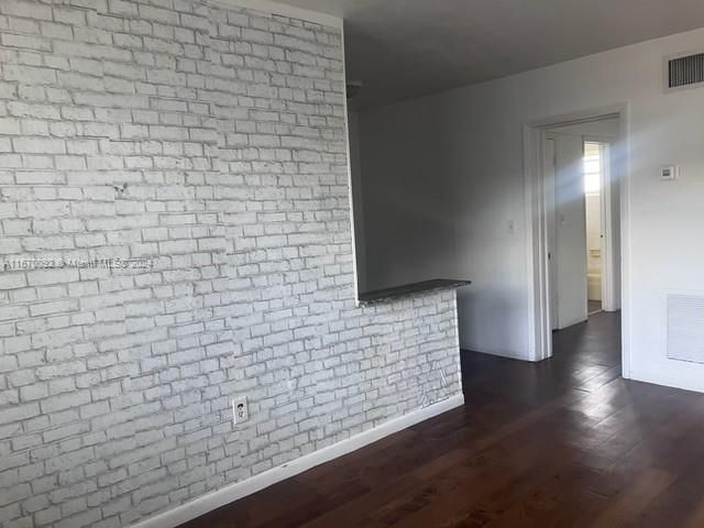 For Rent: $1,800 (1 beds, 1 baths, 0 Square Feet)