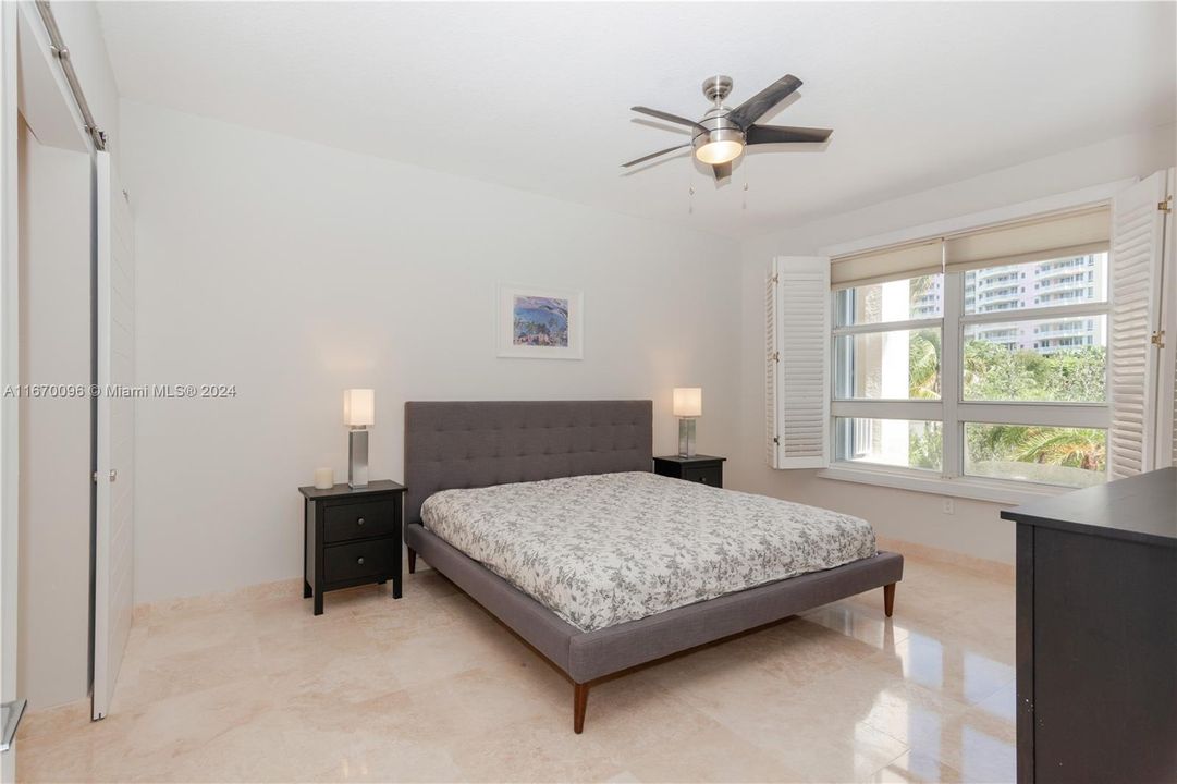 For Rent: $8,500 (2 beds, 2 baths, 1310 Square Feet)