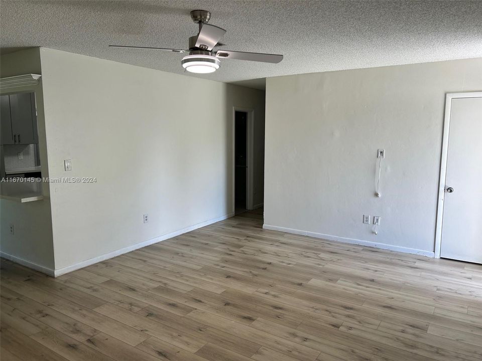 For Rent: $3,400 (3 beds, 2 baths, 1316 Square Feet)