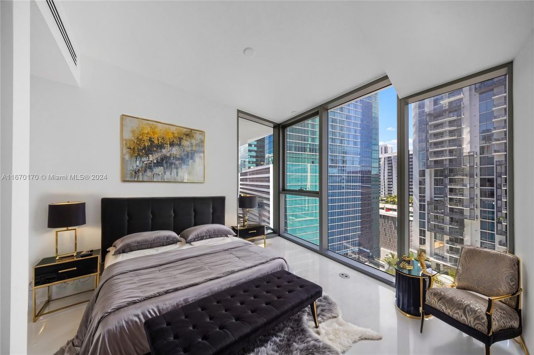 For Sale: $2,375,000 (2 beds, 2 baths, 1578 Square Feet)