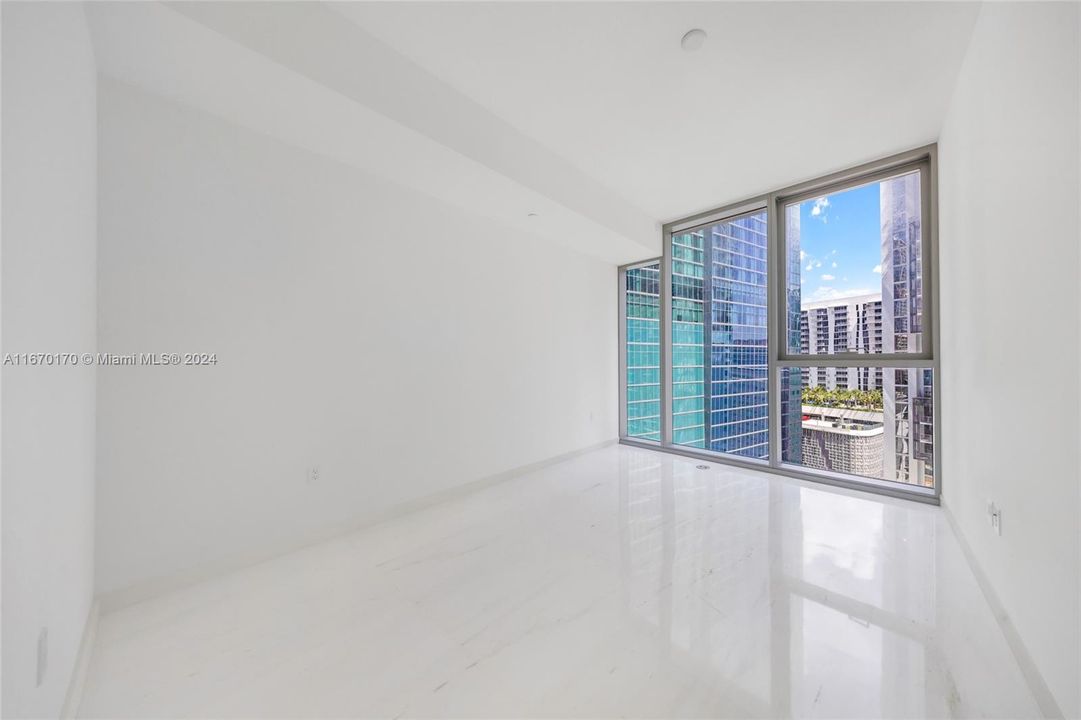 For Sale: $2,375,000 (2 beds, 2 baths, 1578 Square Feet)