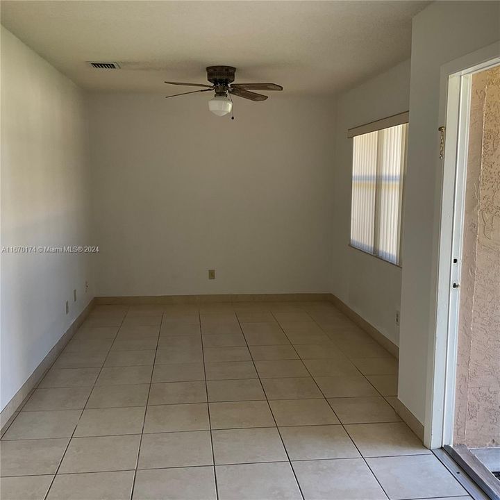 For Rent: $1,800 (2 beds, 1 baths, 8504 Square Feet)