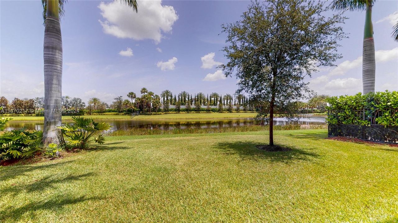 For Sale: $2,175,000 (4 beds, 3 baths, 2606 Square Feet)