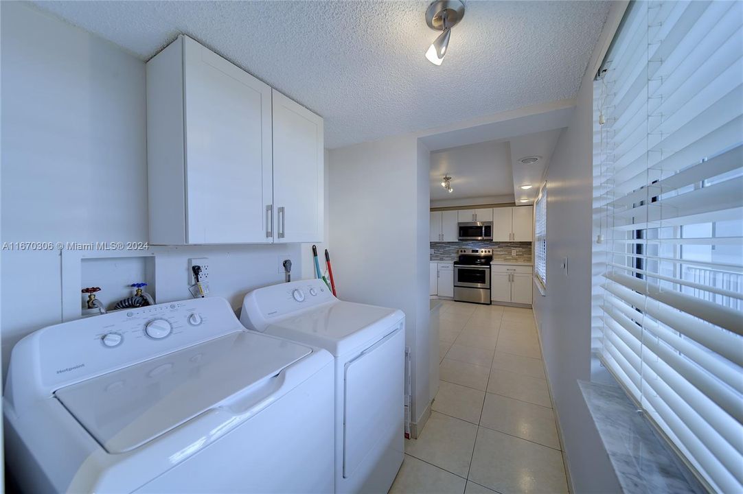 For Sale: $349,900 (3 beds, 2 baths, 1620 Square Feet)