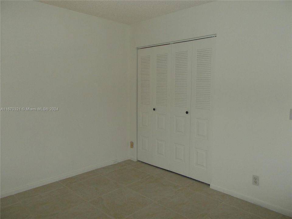 For Rent: $2,300 (2 beds, 2 baths, 1192 Square Feet)